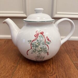 Corelle Coordinates Holiday‎ Tea Pot Christmas Topiary Cardinal Stoneware